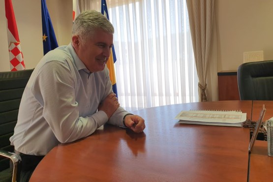 Predsjedavajući Doma naroda dr. Dragan Čović održao video – sastanak s  apostolskim nuncijem u BiH